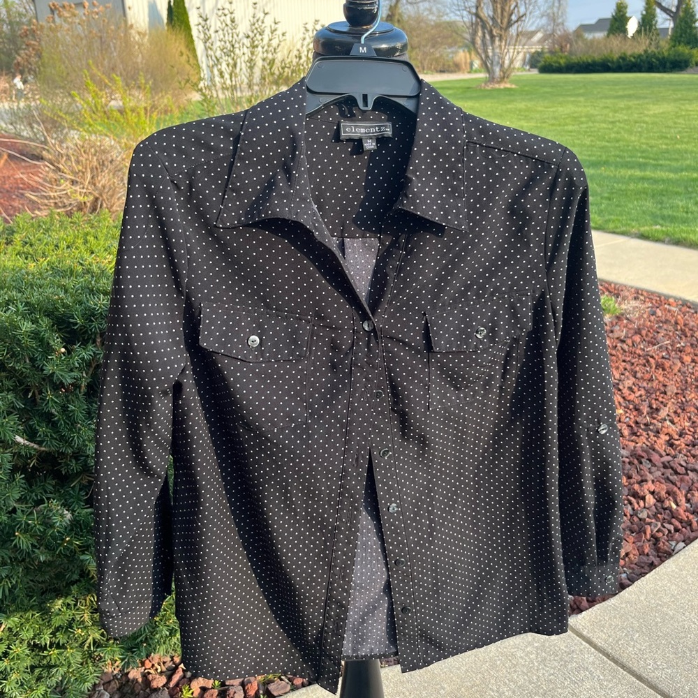Ladies Elementz medium polka dot button up blouse black loose fit